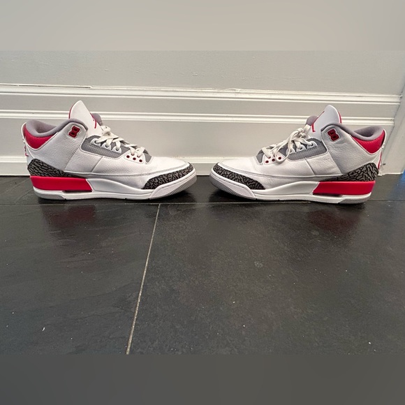 Jordan 3 Fire Red 2022 - Picture 11 of 12